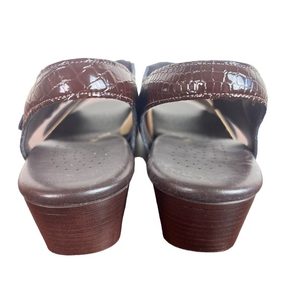SAS Suntimer Sandals Women's 8 Narrow Brown Patent Leather Croc Block Heels - Picture 8 of 16